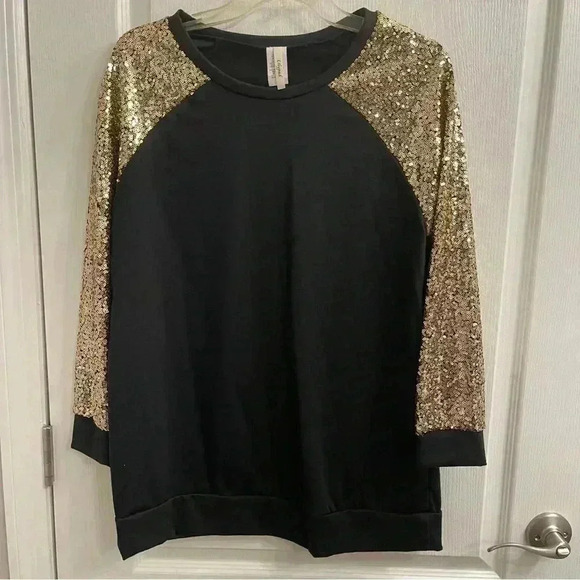 Lilypad Tops - Sequins Long Sleeve Top